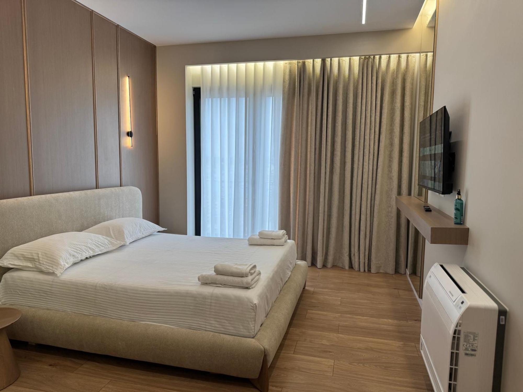 Aparthotel Square Garden Tirana